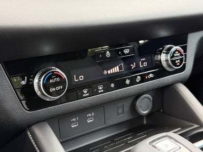 2026 Mitsubishi Outlander LE