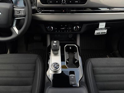 2026 Mitsubishi Outlander LE