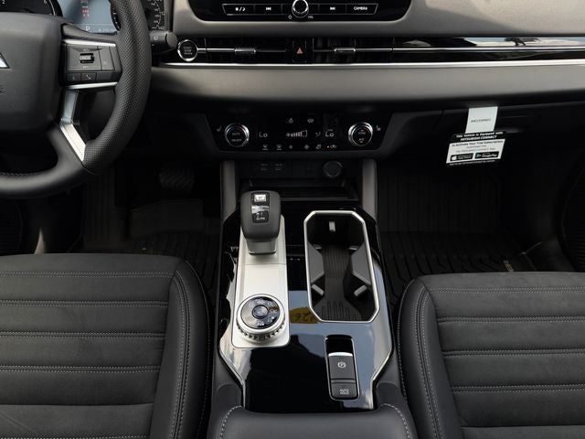 2026 Mitsubishi Outlander LE