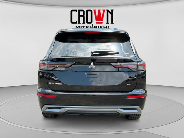 2026 Mitsubishi Outlander SE