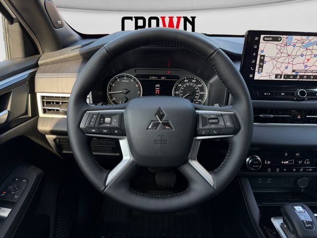 2026 Mitsubishi Outlander LE