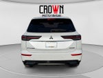 2026 Mitsubishi Outlander LE
