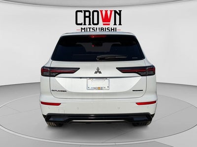 2026 Mitsubishi Outlander LE