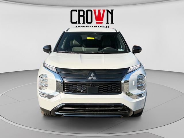 2026 Mitsubishi Outlander LE