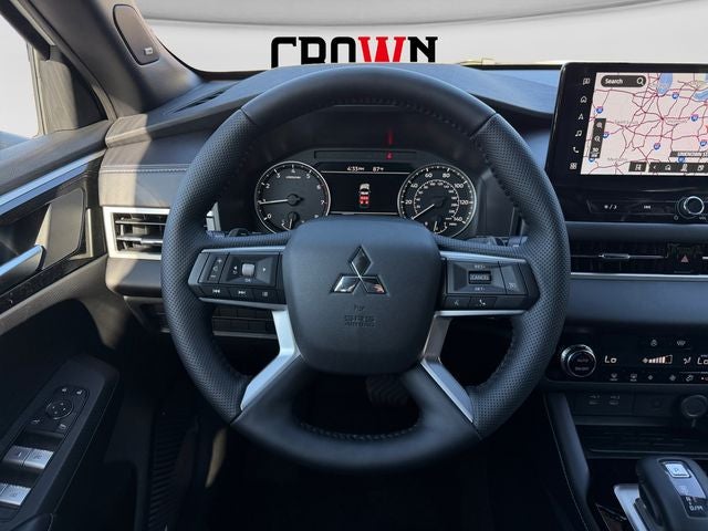 2026 Mitsubishi Outlander LE