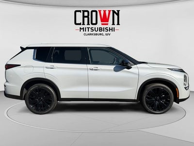 2026 Mitsubishi Outlander LE