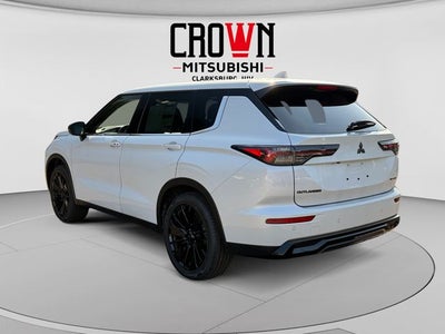 2026 Mitsubishi Outlander LE