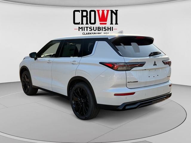 2026 Mitsubishi Outlander LE