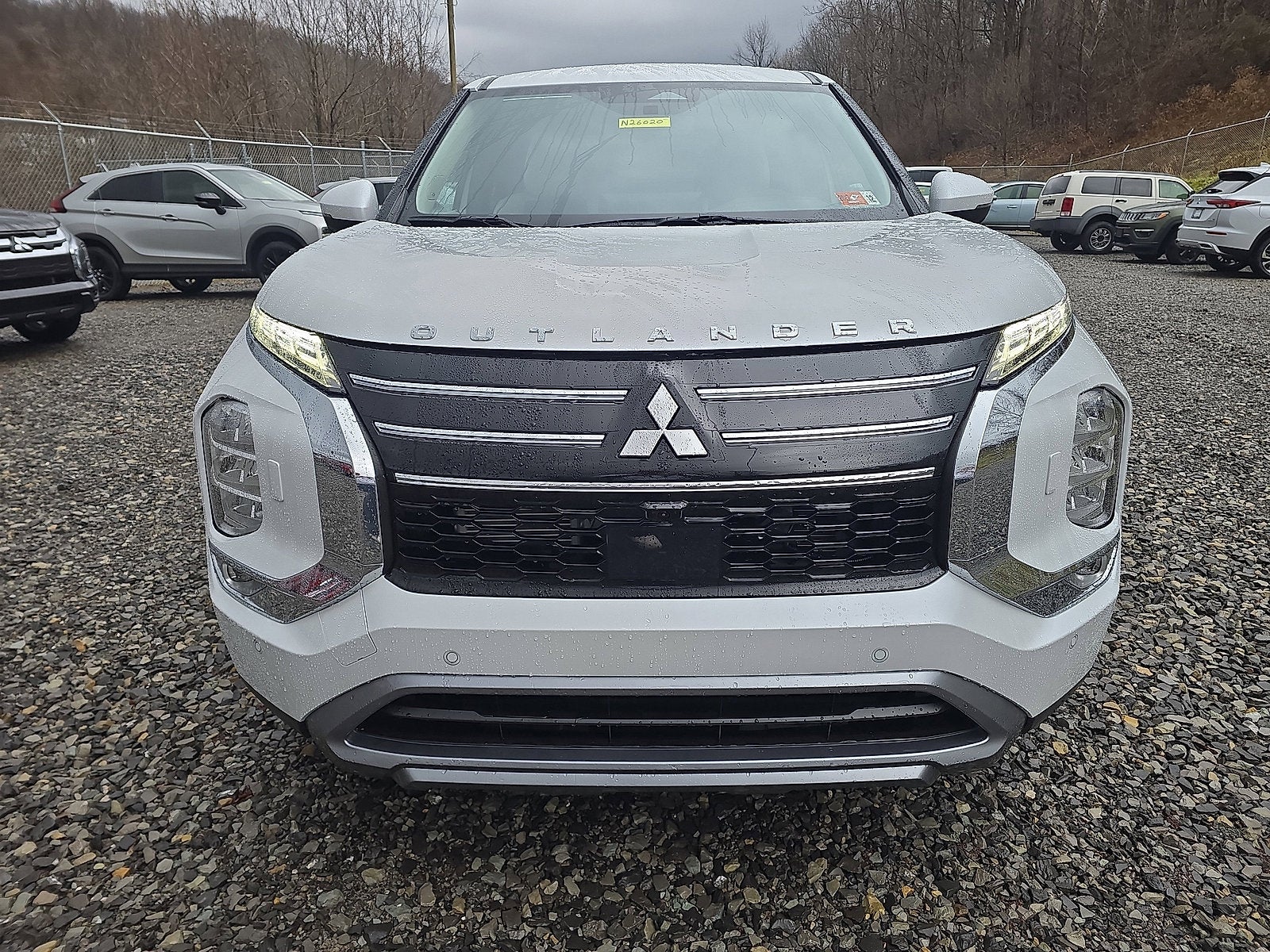 2026 Mitsubishi Outlander SE