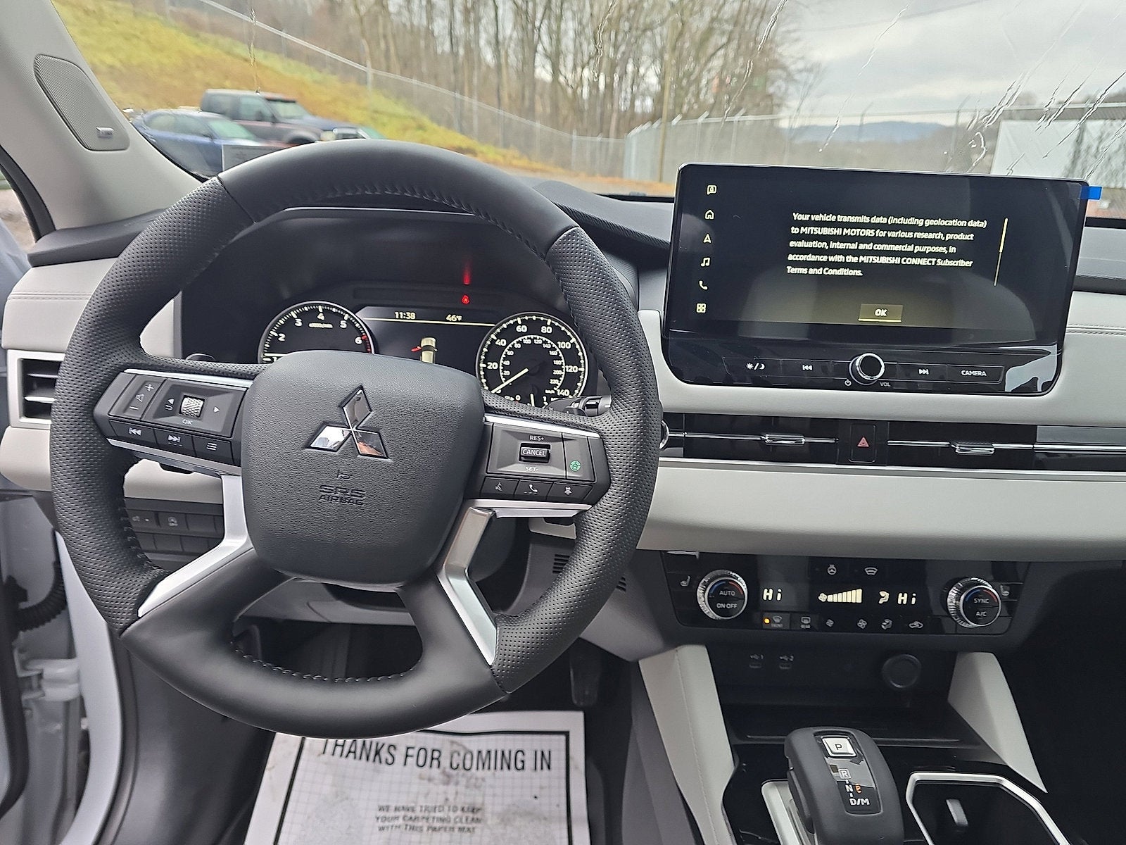 2026 Mitsubishi Outlander SE