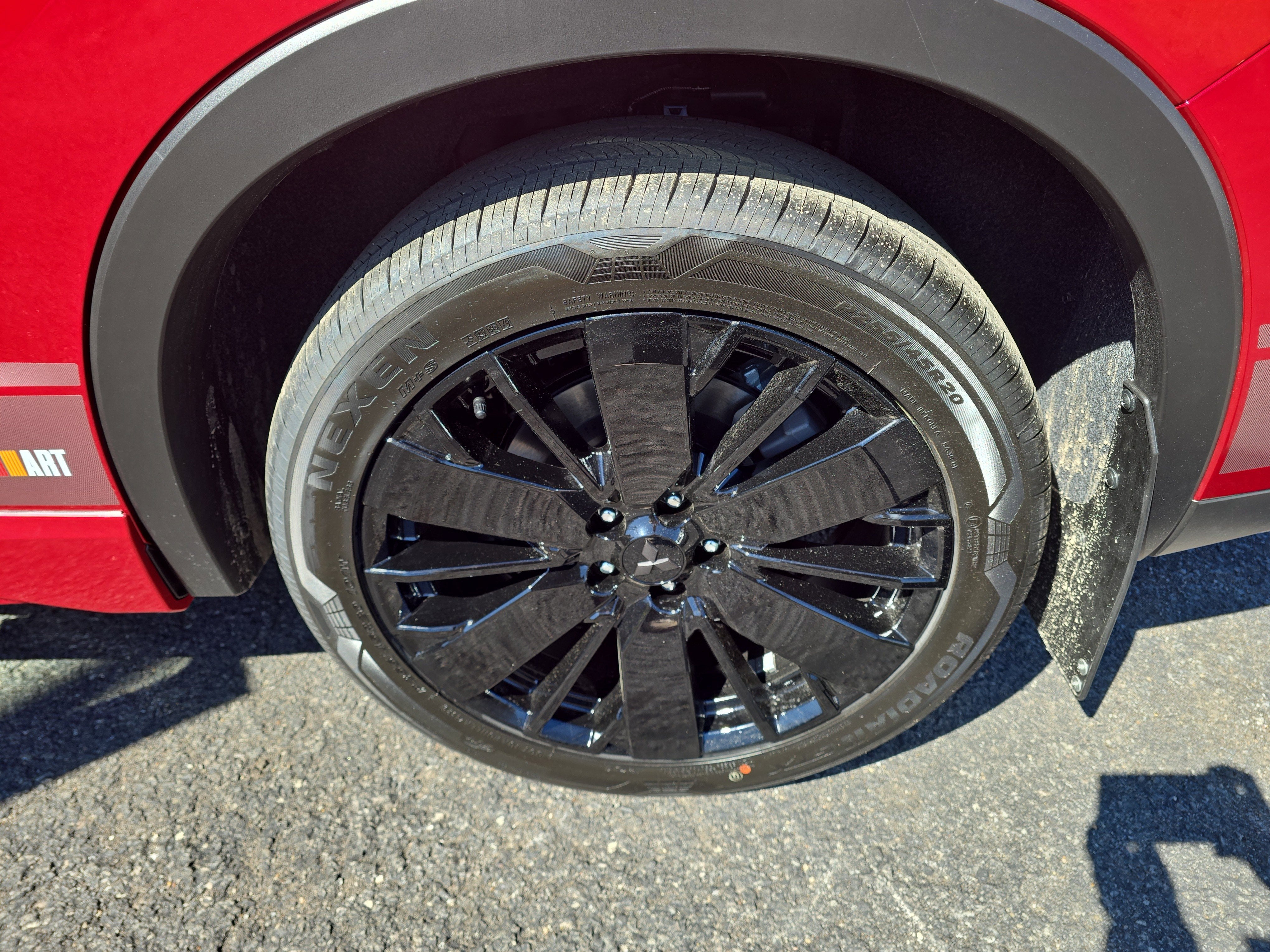 2026 Mitsubishi Outlander Ralliart