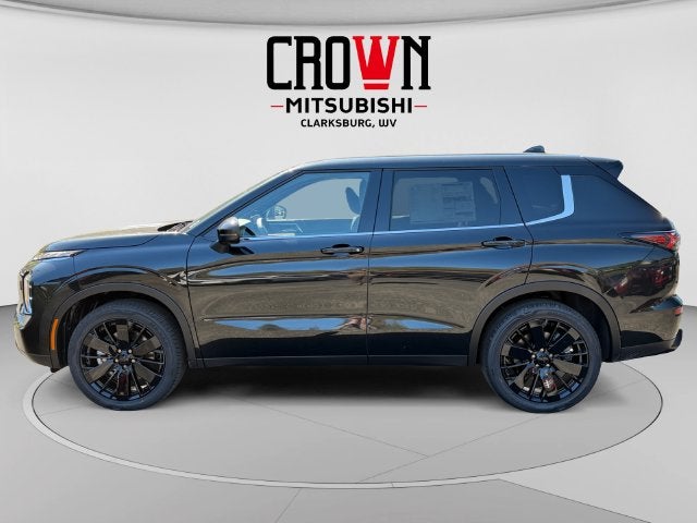 2026 Mitsubishi Outlander LE