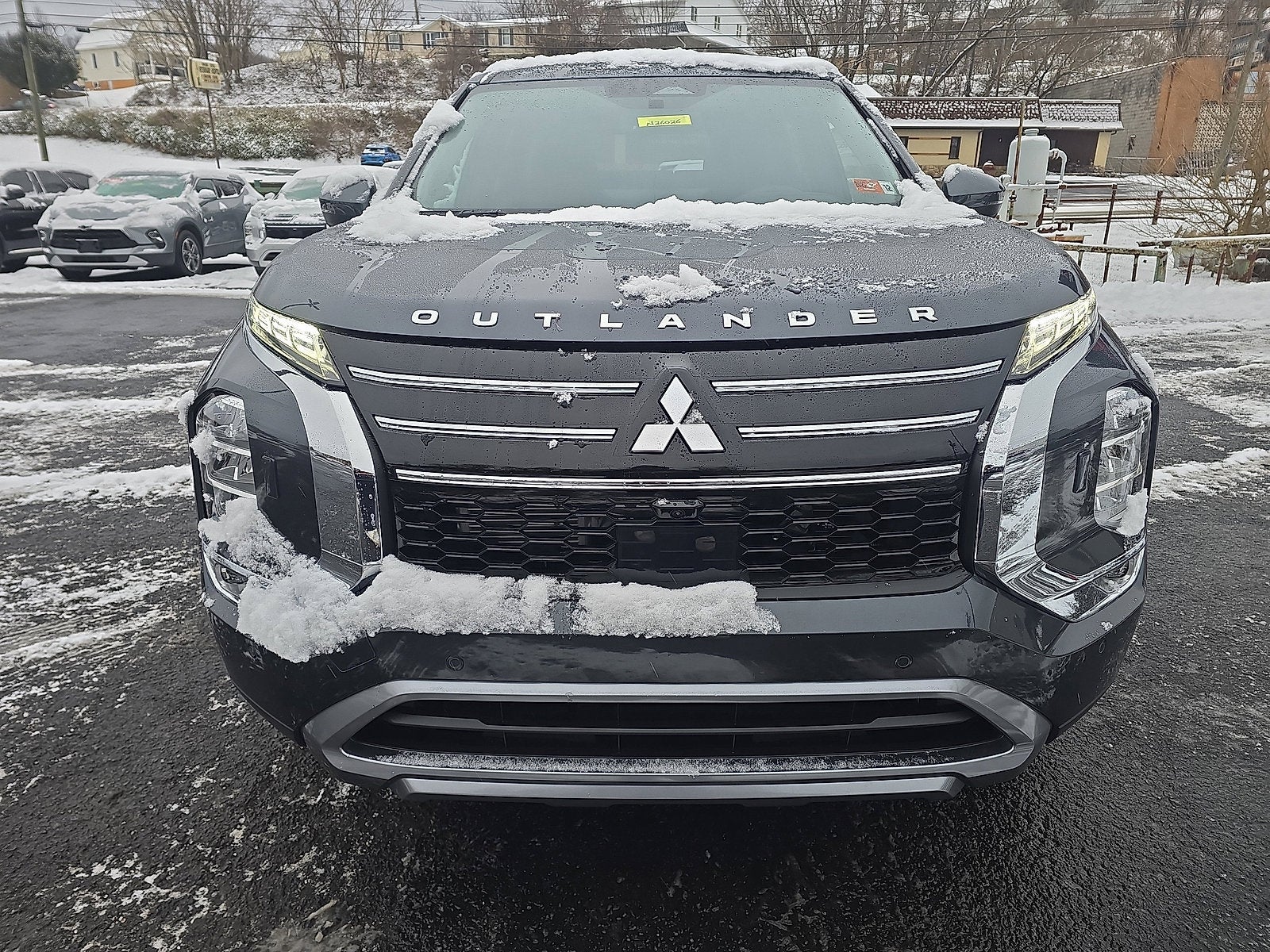 2026 Mitsubishi Outlander SE