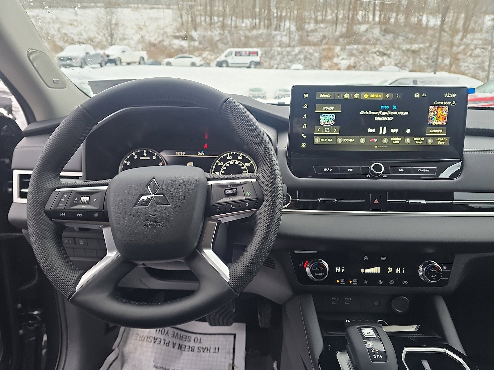 2026 Mitsubishi Outlander SE