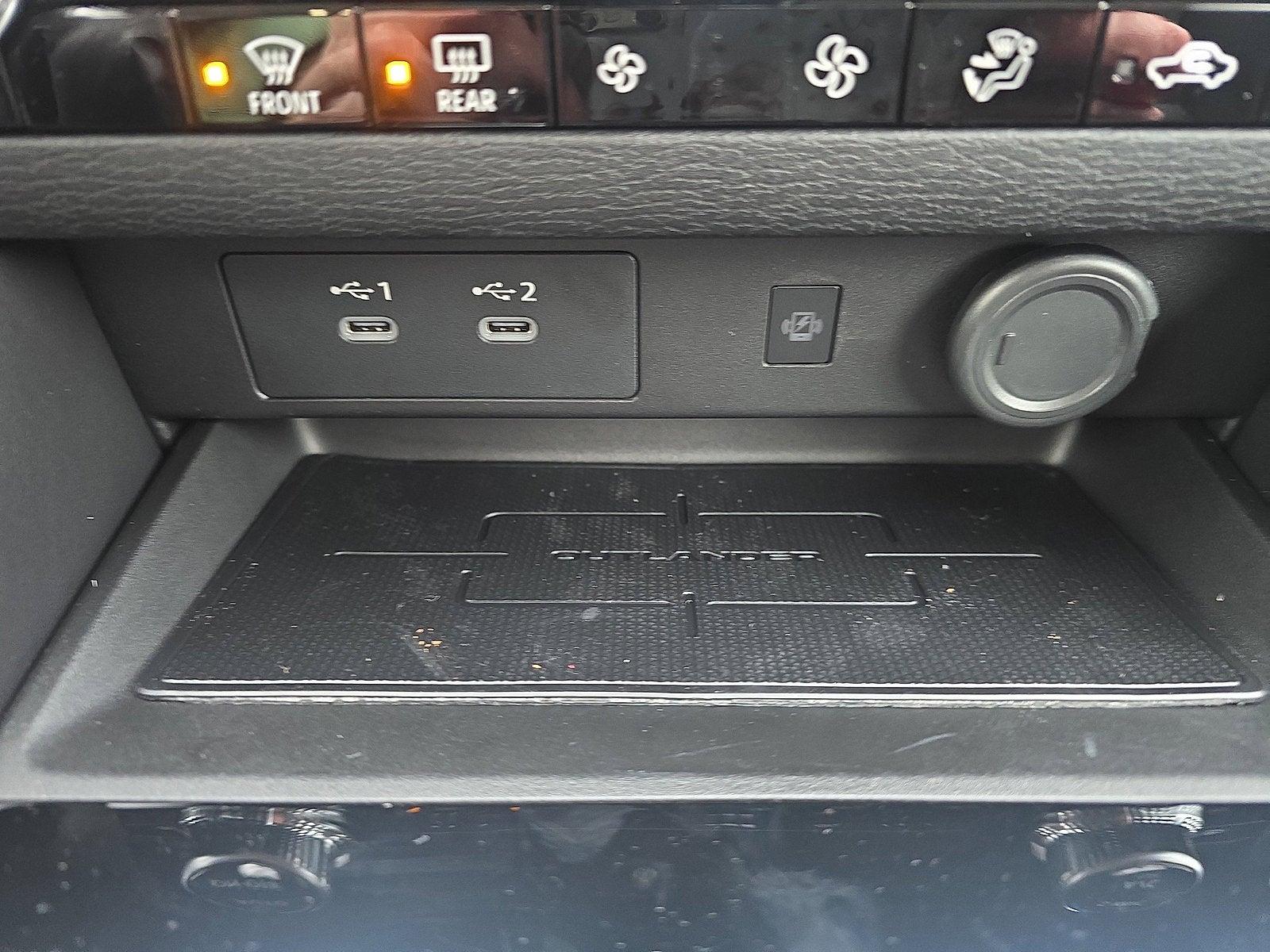 2026 Mitsubishi Outlander SE