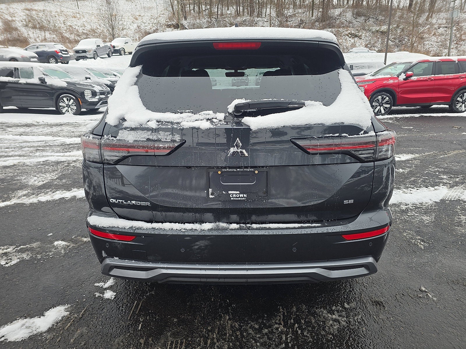 2026 Mitsubishi Outlander SE