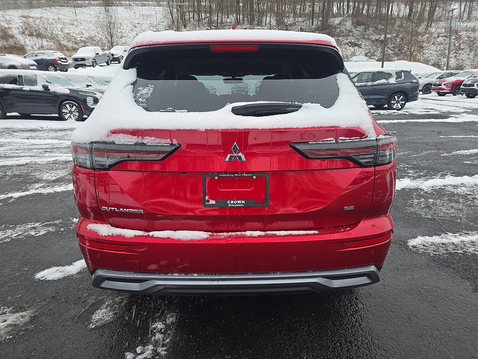 2026 Mitsubishi Outlander SE