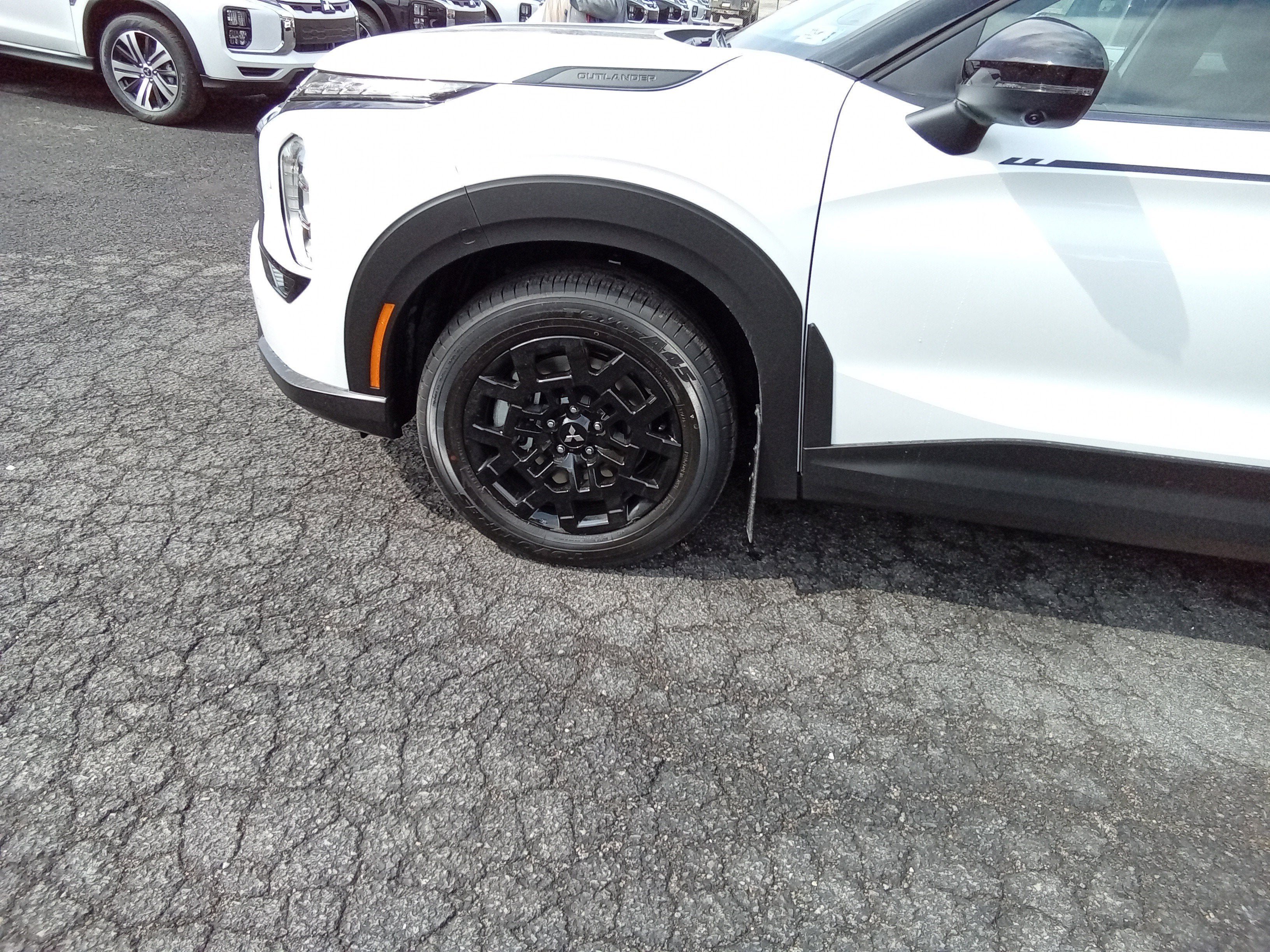 2026 Mitsubishi Outlander Trail Edition