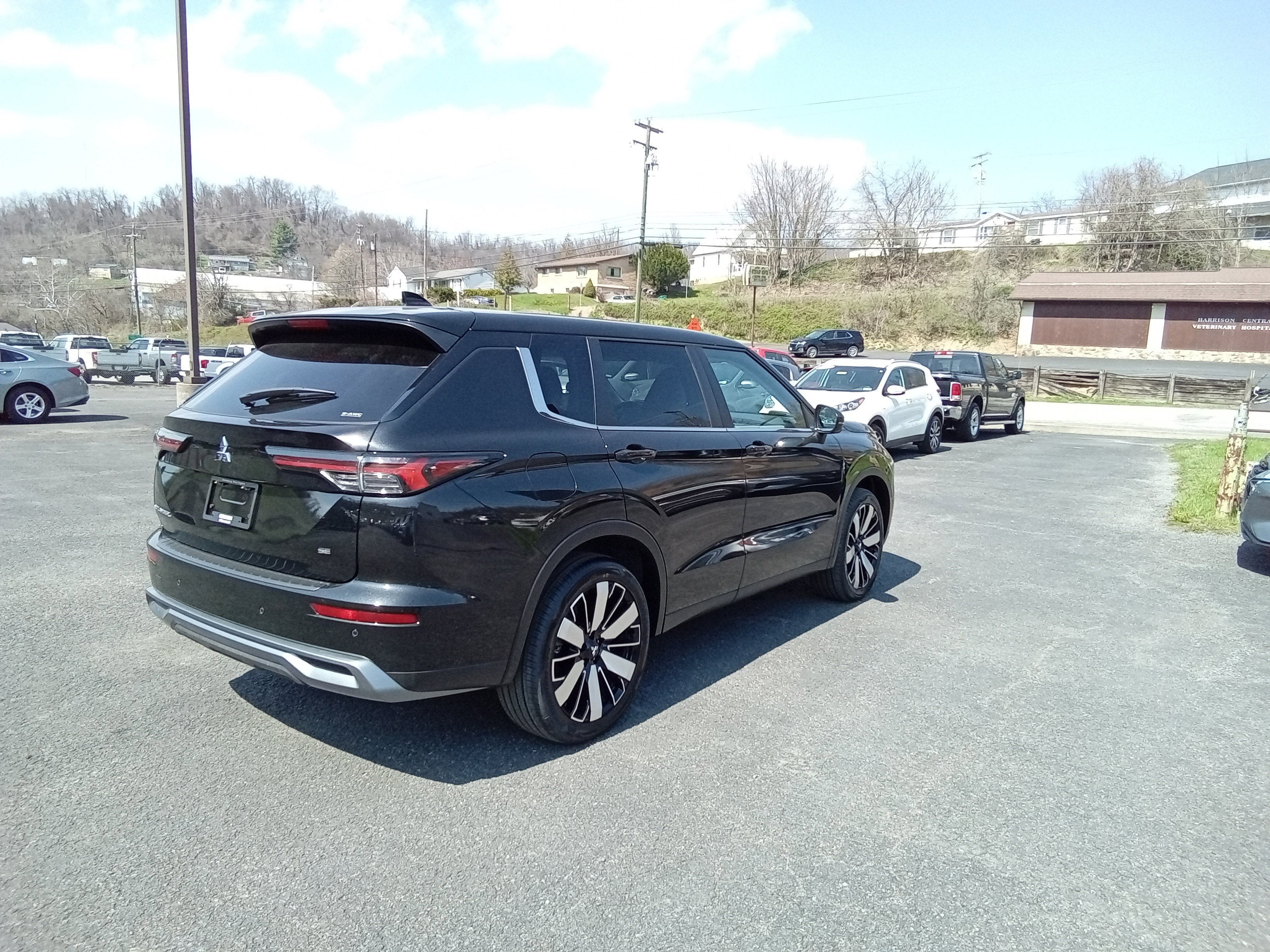 2026 Mitsubishi Outlander SE