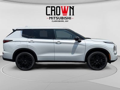 2026 Mitsubishi Outlander LE