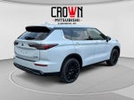2026 Mitsubishi Outlander LE