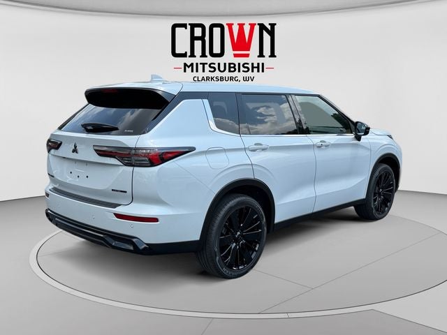 2026 Mitsubishi Outlander LE