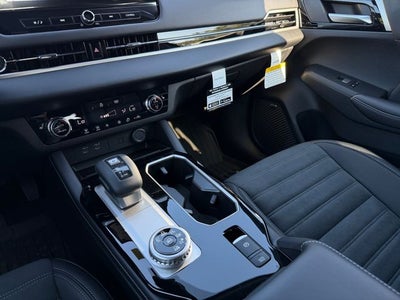 2026 Mitsubishi Outlander LE