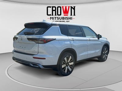 2026 Mitsubishi Outlander SE