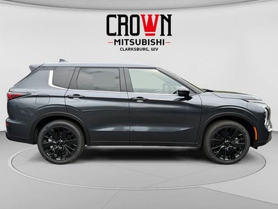 2026 Mitsubishi Outlander LE