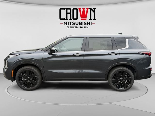 2026 Mitsubishi Outlander LE