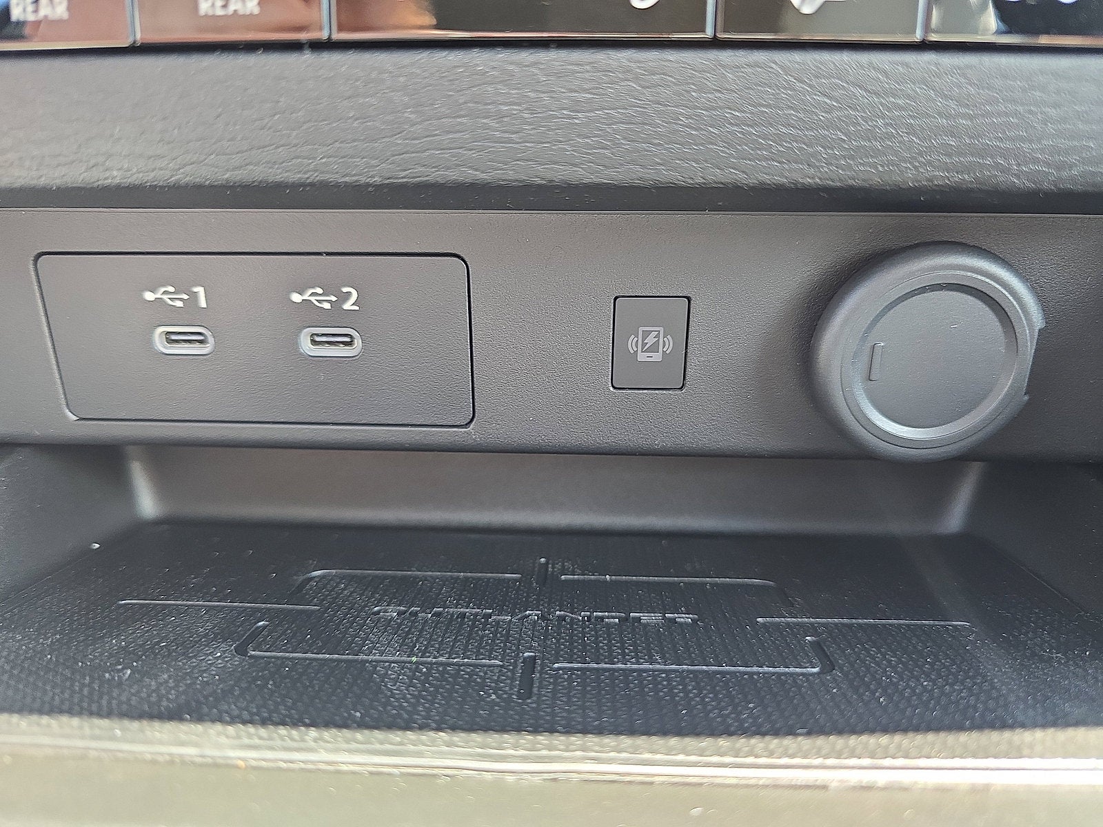 2025 Mitsubishi Outlander Platinum Edition