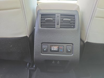 2025 Mitsubishi Outlander Platinum Edition