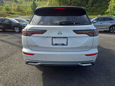 2025 Mitsubishi Outlander SEL