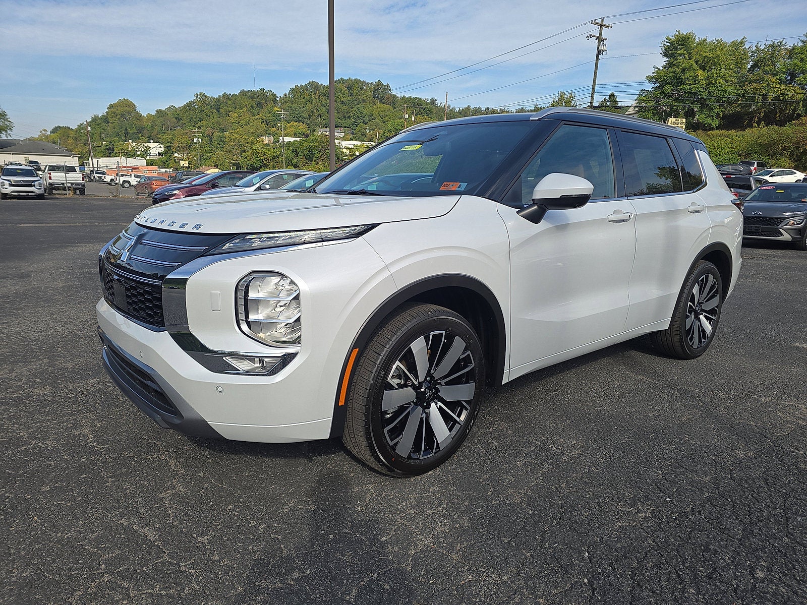 2025 Mitsubishi Outlander SEL