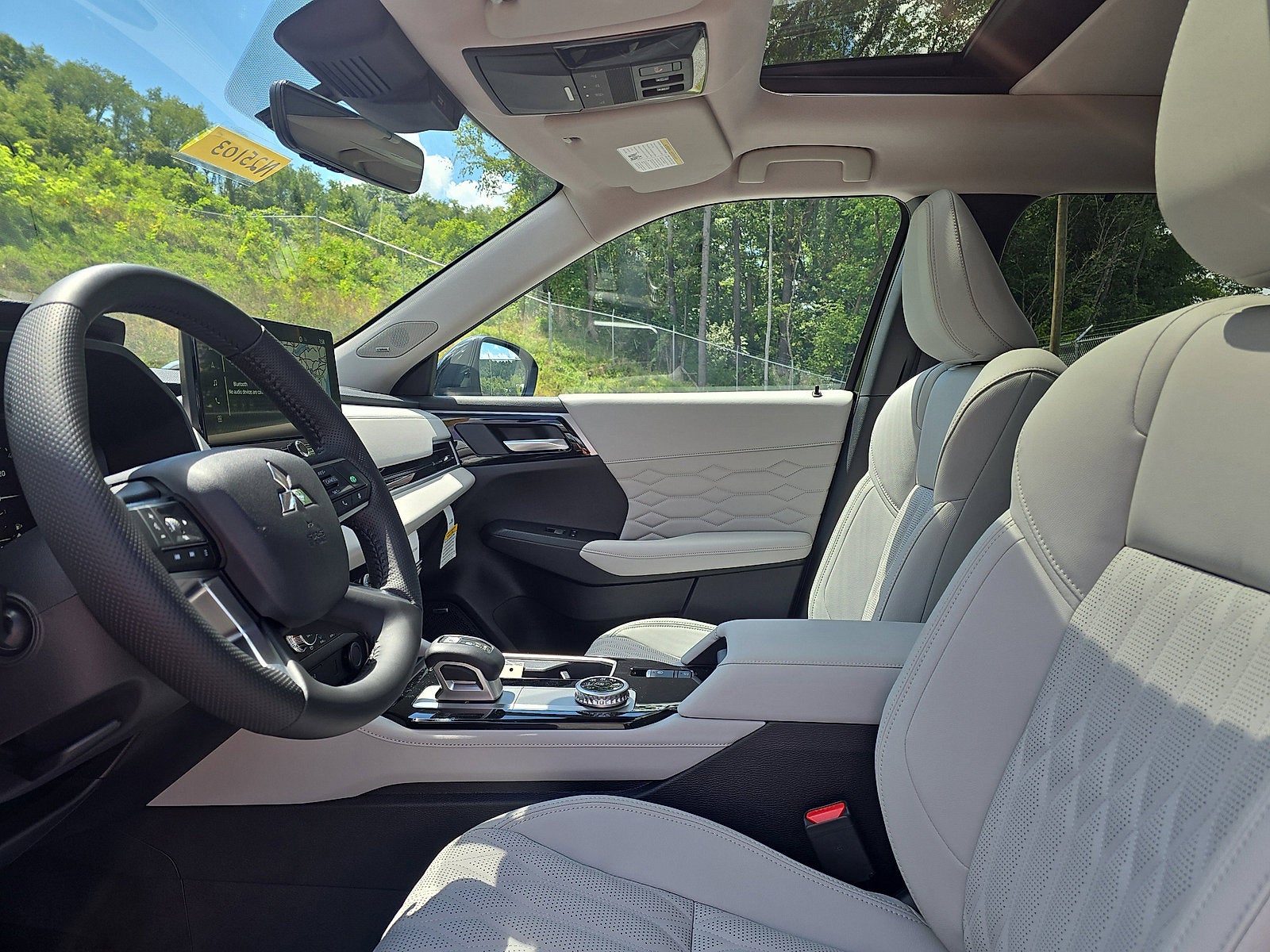 2025 Mitsubishi Outlander SEL