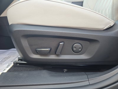 2025 Mitsubishi Outlander Platinum Edition