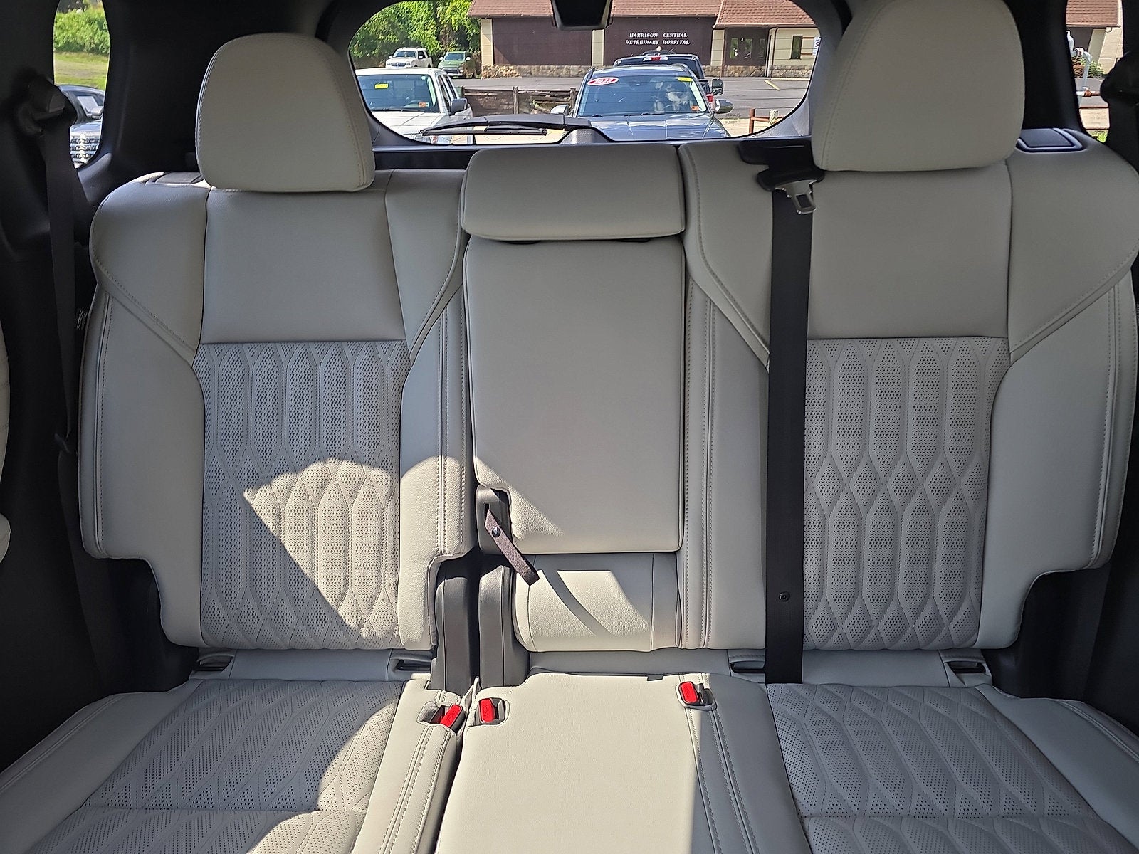 2025 Mitsubishi Outlander Platinum Edition