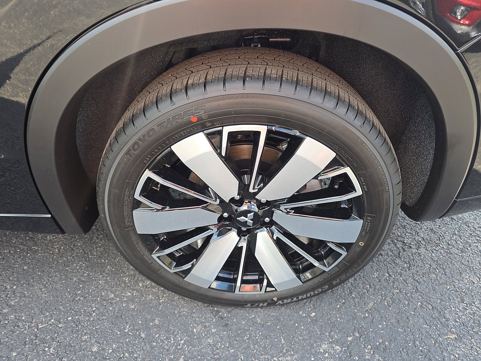 2025 Mitsubishi Outlander Platinum Edition