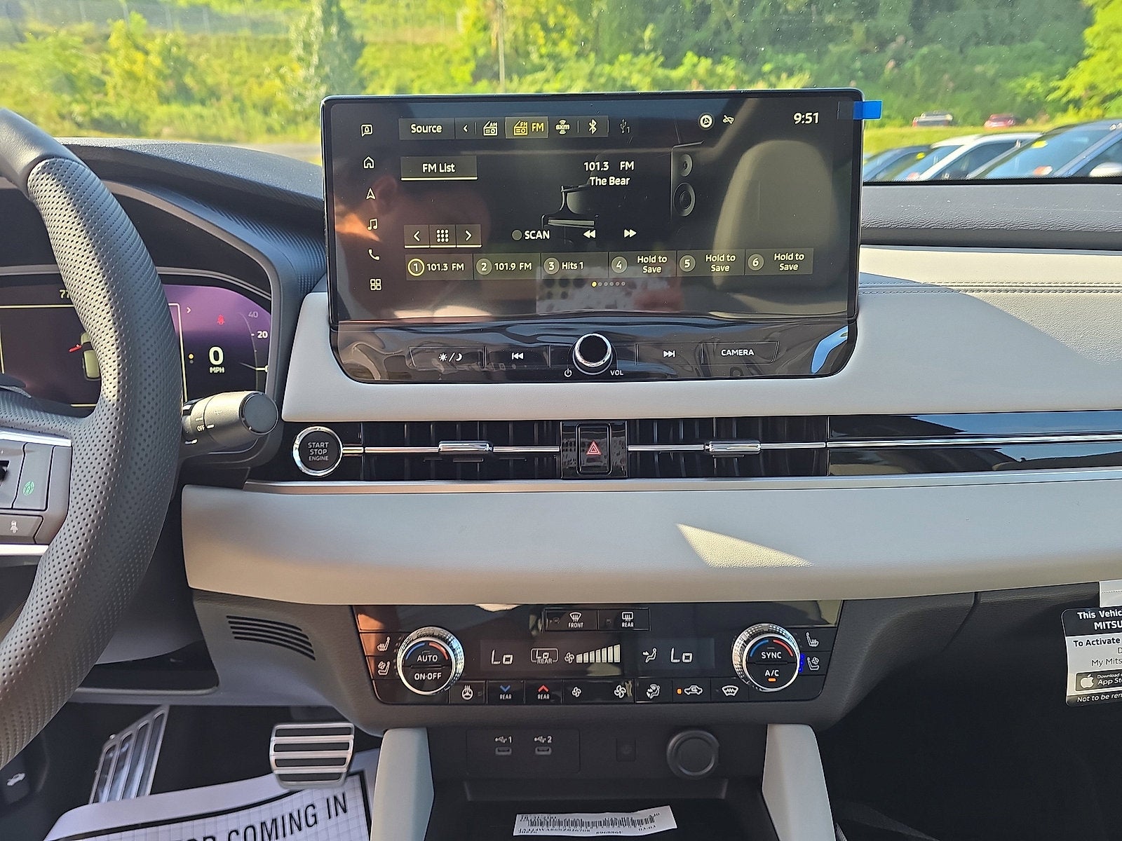 2025 Mitsubishi Outlander Platinum Edition