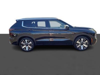 2025 Mitsubishi Outlander Platinum Edition