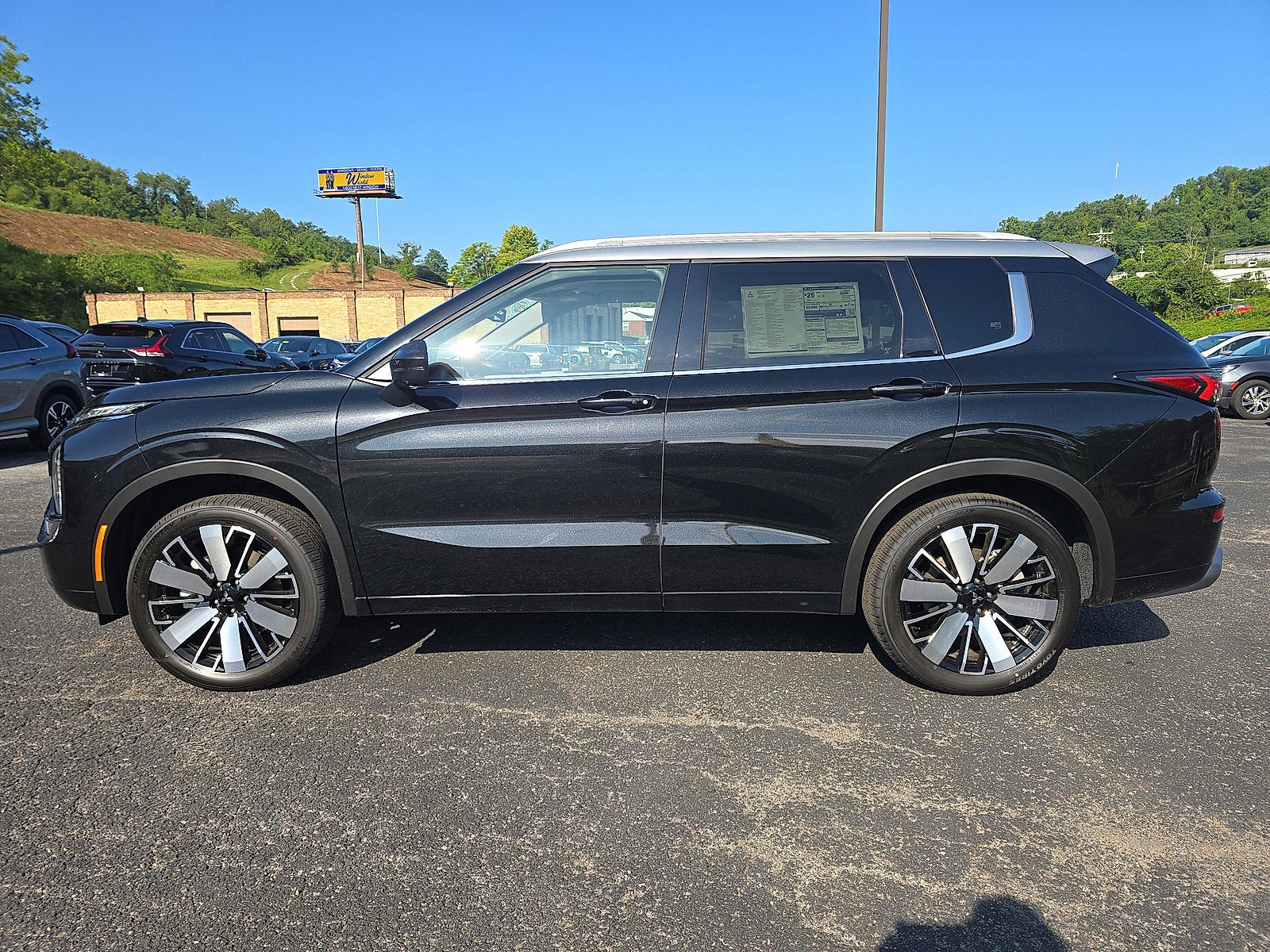 2025 Mitsubishi Outlander Platinum Edition