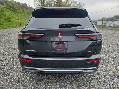 2025 Mitsubishi Outlander SEL
