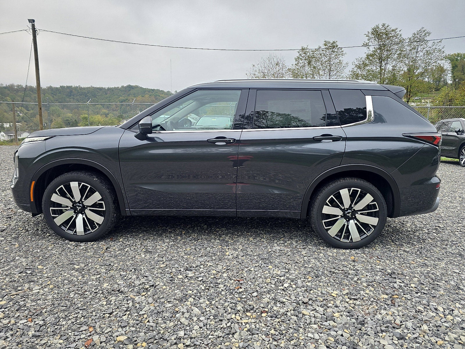 2025 Mitsubishi Outlander SEL