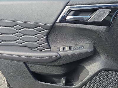 2025 Mitsubishi Outlander Platinum Edition