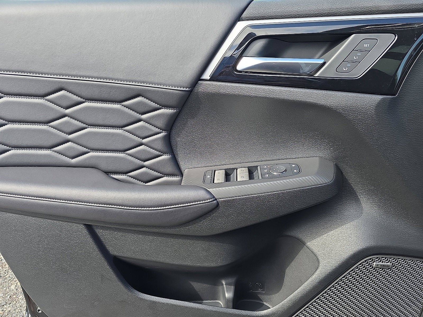 2025 Mitsubishi Outlander Platinum Edition