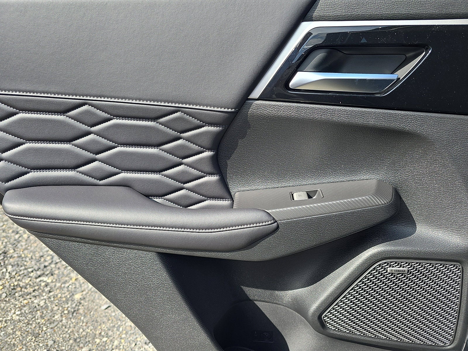 2025 Mitsubishi Outlander Platinum Edition