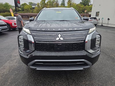 2025 Mitsubishi Outlander Platinum Edition