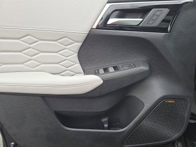 2025 Mitsubishi Outlander Platinum Edition