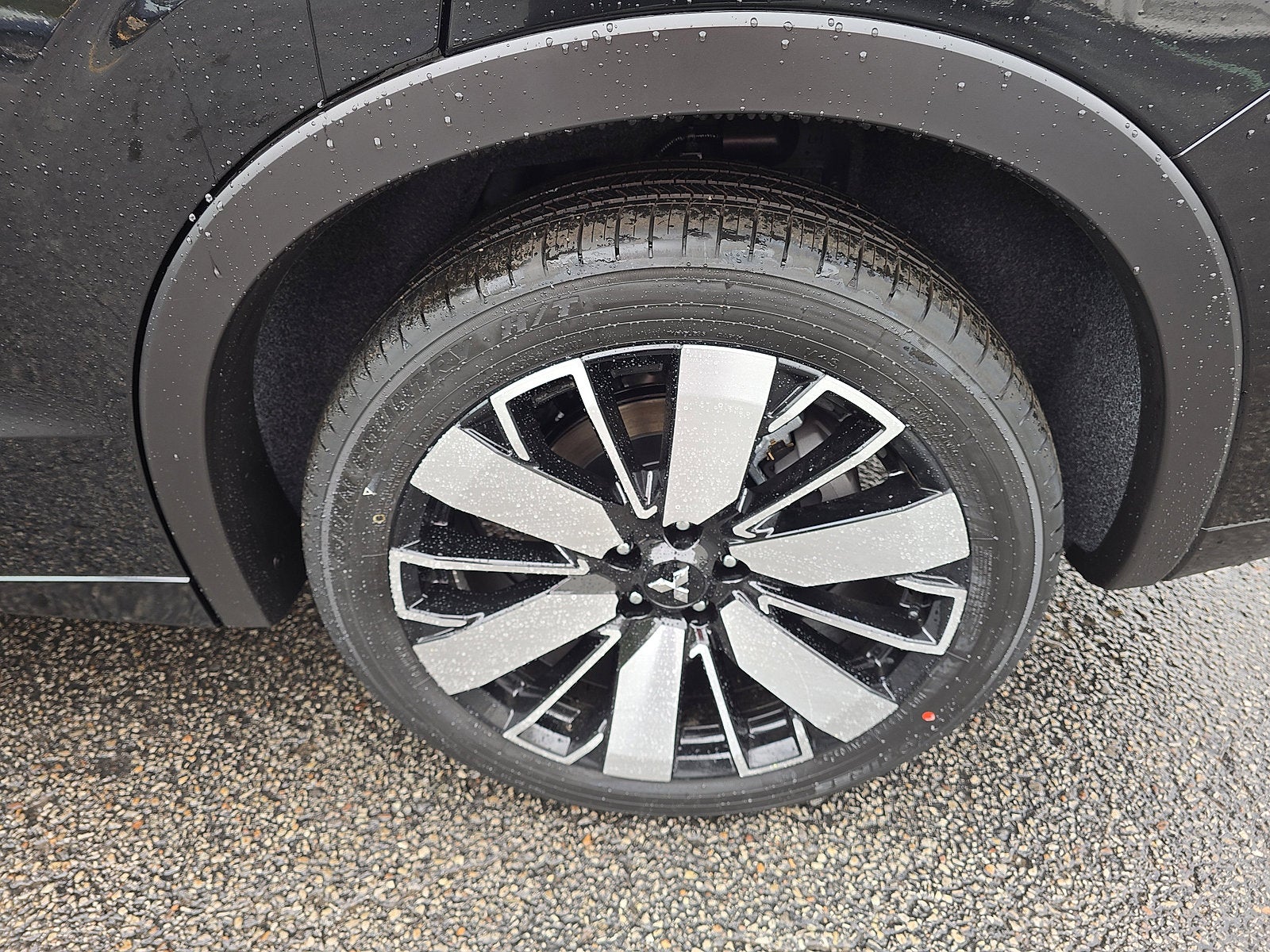 2025 Mitsubishi Outlander Platinum Edition