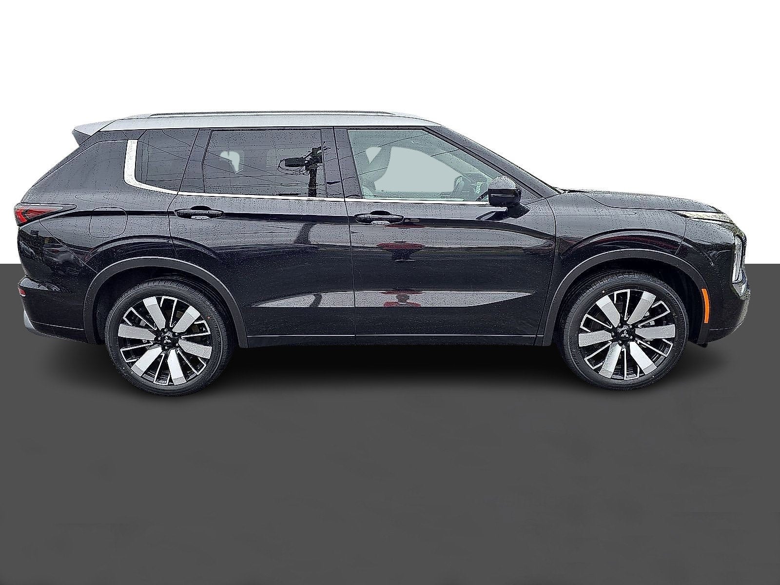 2025 Mitsubishi Outlander Platinum Edition